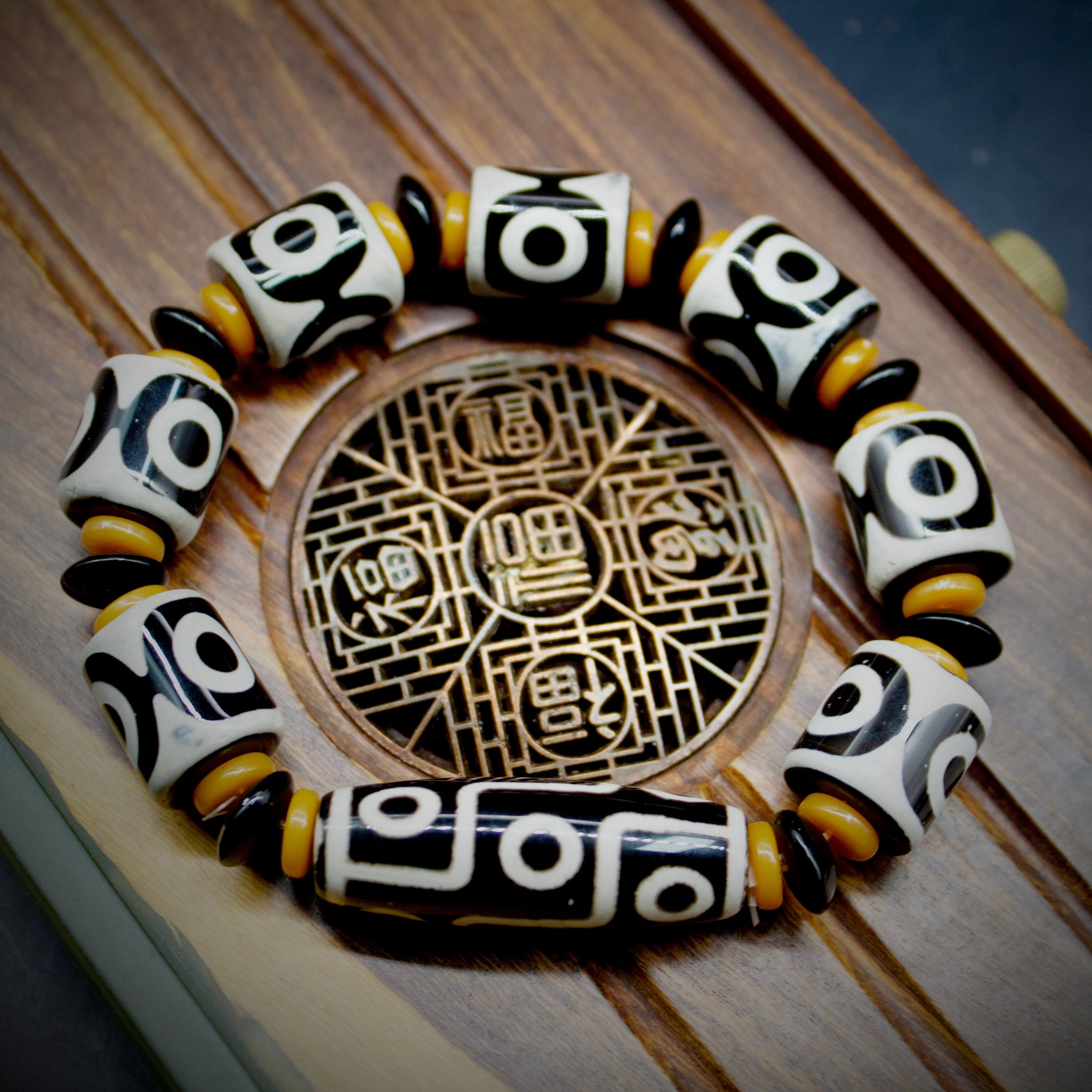 Tibetan Three-Eyed & Nine-Eyed Dzi Bead Bracelet