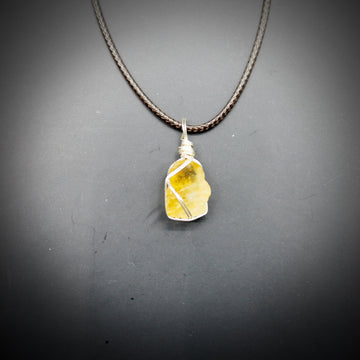 Crystal gemstone pendant necklace